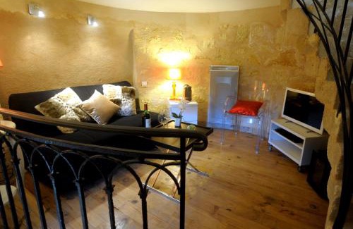 Saint-Emilion House | Clos Moulin Du Cadet