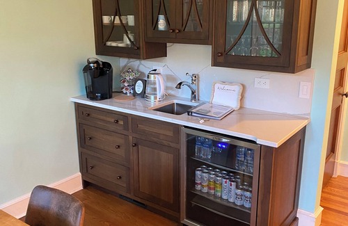 Rockford Villa | Close to all downtown attractions, a spacious retreat!