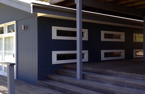 Macmasters Beach House | Close to beach in Gerda Road