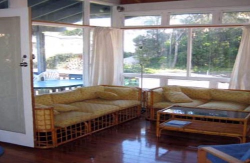 Macmasters Beach House | Close to beach in Gerda Road