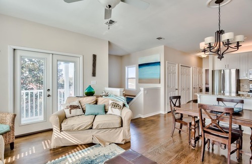 Santa Rosa Beach House | Close to beach, Gulf View Home, Community Pool/Small Pup Friendly/Golf Cart