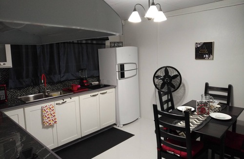 St. Anns Apartment | Close to Carnival & POS activities! Secure 1 bdr apt, mins from Port of Spain