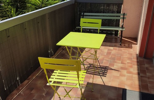Clodion-Torcatis Villa | Close to center, comfort room in air-conditioned villa sauna, billiard, garden