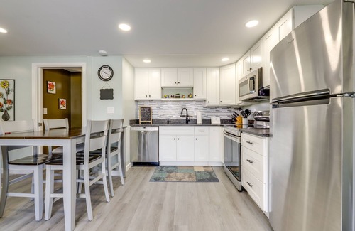 Forest Grove Apartment | Close to Colleges: Worcester Apt w/Lake Access!