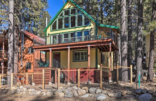Truckee Cottage | Close to Donner Lake & Skiing: Truckee Getaway