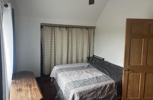Buffalo Villa | Close to everything Buffalo New York! 19 min feom Niagara Falls!