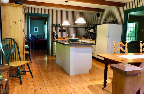 Galena House | Close to Galena, close to perfect. Premier get away. Three beautiful suites.