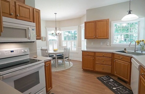 Wake Forest House | Close to Historic downtown Wake Forest and 20 min to Raleigh