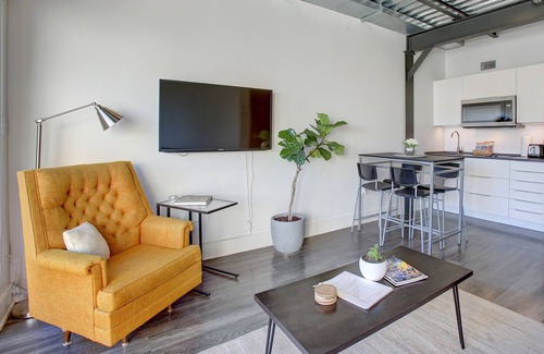 Faubourg Marigny Condo | Close-to-it-All/Free Pkng/2 blocks to French Quarter & Frenchmen