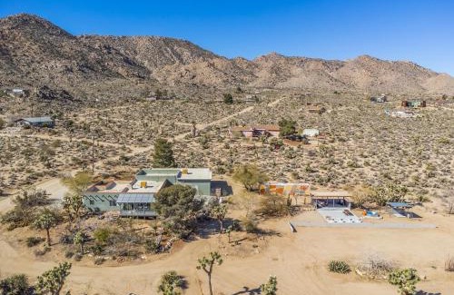 Joshua Tree Highlands House | Close to JT Park & Town w/360 View The Green Adobe