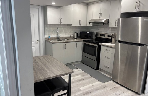 Halton Regional Municipality House | Close to Kelso conservation and Toronto Premium Outlet mall, quiet neighbourhood