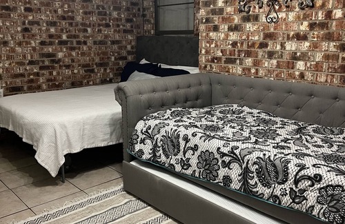 Temple House | Close to Lake Belton, Pool, Games