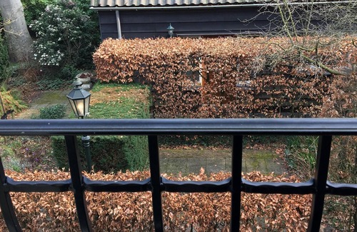 Bergen Apartment | Close to nature & center: 2-room apartment with french balcony