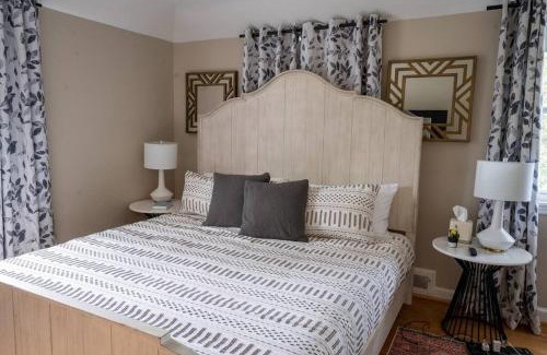 Del Ray House | Close To Old Town Alexandria And All Things Dc