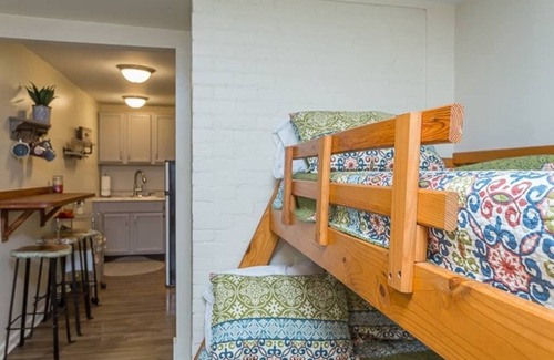 Waynesboro Apartment | Close to Skyliine Drive Wintergreen Cozy and Private