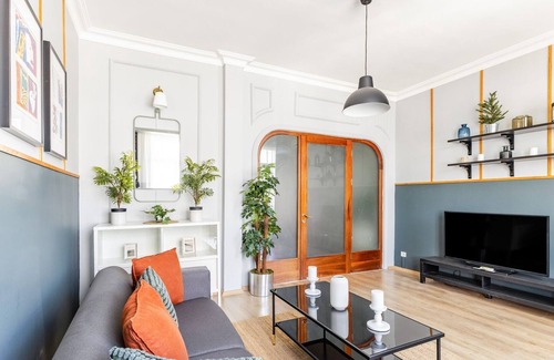 Talimhane Apartment | Close to Taksim Square 2BR, Istiklal in Beyoglu