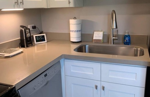 Tallahassee House | Close to Tallahassee, Wakulla Springs, St. Marks Wildlife Refuge & bike trail.