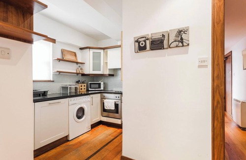 City Centre Dublin Apartment | Close To Temple Bar 2 Bedroom Apartment