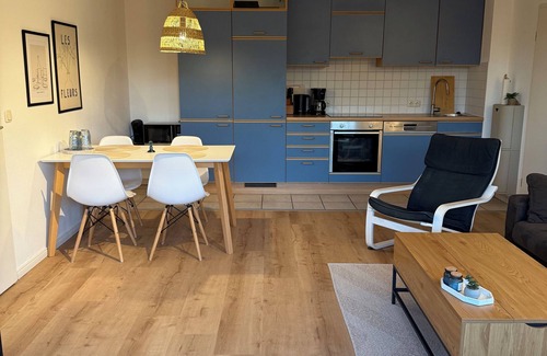 Neu Schonberg Apartment | Close to the beach! 3-room apartment with garden, WiFi & smart TV - freshly renovated