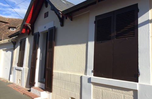 Cabourg House | Close to the Beach and the town center Charming detached house with garden