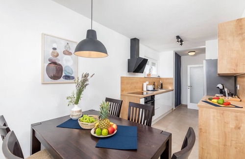 Veruda Apartment | Close to the Beach and the Mall - Sunny Pula