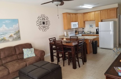 Gulfport House | Close To The Beach - Pets Welcome!