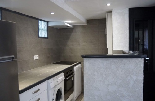 Pomerols House | CLOSE TO THE BEACHES comfortable house CLIM