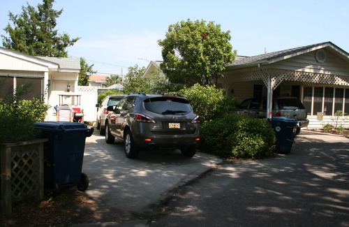 Garden City Cottage | Close to the Ocean. Senior and Pet Friendly Great Rates!