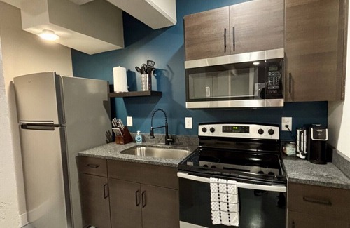 Old Town Apartment | Close to the Orion Downtown Huntsville