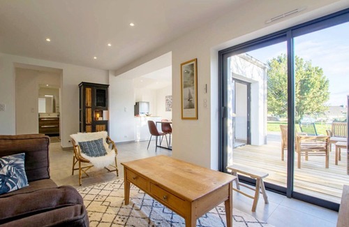 Groix House | close to the port and shops