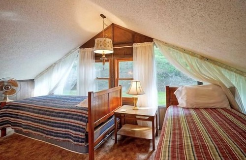 Beech Mountain House | Close to the Ski Resort @ the Ladybug Lodge