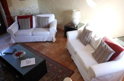 Bouille-Loretz House | Closerie Les Roches - Charming and spacious 2 bedroom cottage