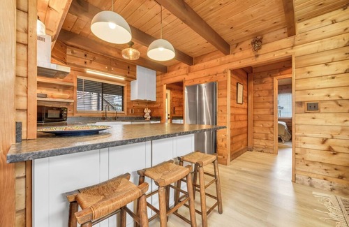 Piney Island House | Closest Community to the Beach!