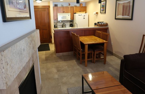 Copper Mountain Village Condo | Closest condo to the Lifts in the Center Village! Best Location in Copper!