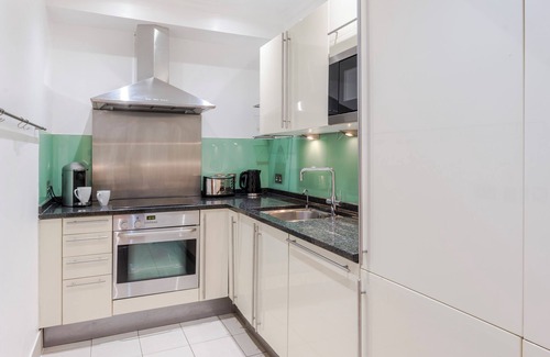 Knightsbridge House | CloseToHarrods - CloseToHydePark - Washer&Dryer