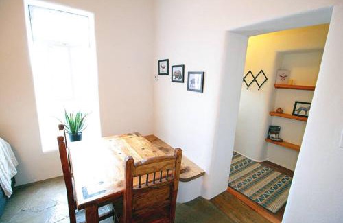 Downtown Santa Fe House | Closson Casita - Patio & Fire Pit - Near Plaza - 1BR