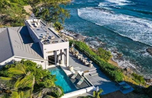 Treasure Beach Villa | Cloud 11 where serenity meets luxury with panoramic ocean view in Treasure Beach