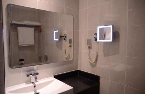 Parklands Hotel | Cloud Hotel & Suites
