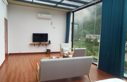 Wulingyuan House | Cloud House Of Leisurely
