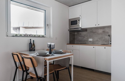 Zentrum Apartment | CLOUD No7 STUDIOS