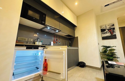 Noida Apartment | Cloud stay @41st floor