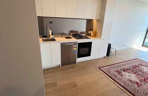 Bankstown Apartment | Cloud9 retreat, central location
