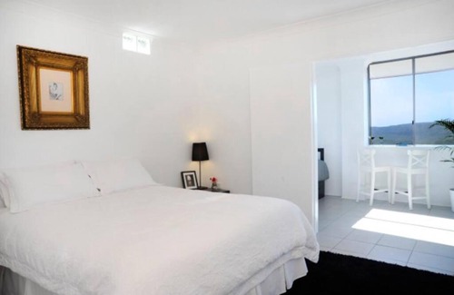 Beechmont Apartment | Clouds Silver Lining