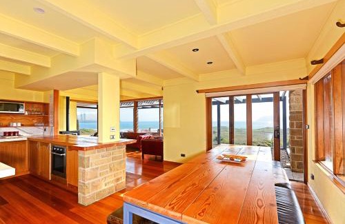 South Bruny House | Cloudy Bay Villa