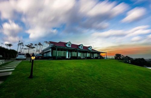 Thankamony part Hotel | Cloudy Court Resort