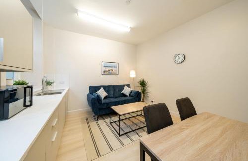Montrose Apartment | Clova at Ben More Apartments