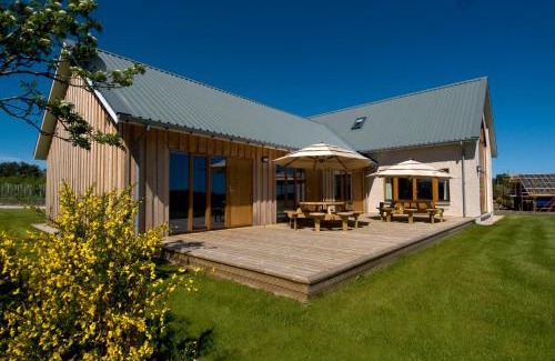 Inverurie House | Clovenstone Lodges