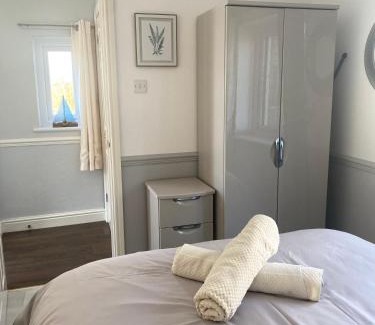 Haverfordwest House | Clover Cottage