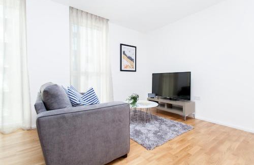Isle of Dogs Apartment | Clover Court by Aeria Apartments