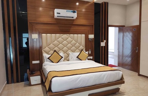 Alwar Resort | Club 21by Sariska Fun city